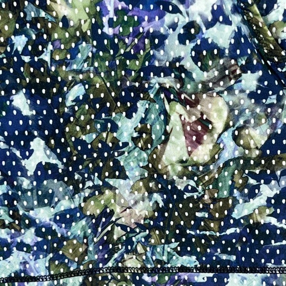 Lululemon Run UPF50+ Lightweight Hooded Slim Long Sleeve 4 Floral Black NWOT - Picture 12 of 13